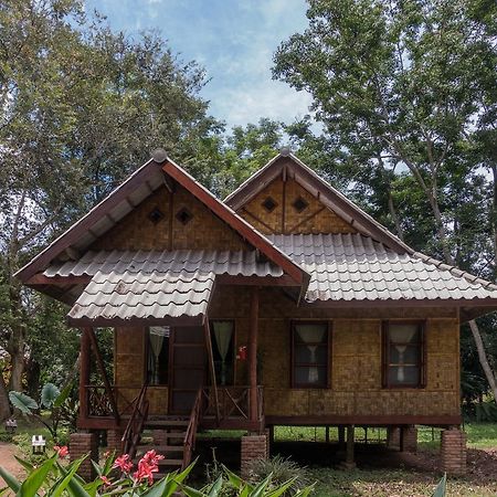 Hotel The Boat Landing Luang Namtha Exterior foto
